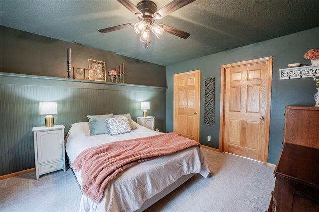 1704 Sierra Drive, Eau Claire, WI 54701