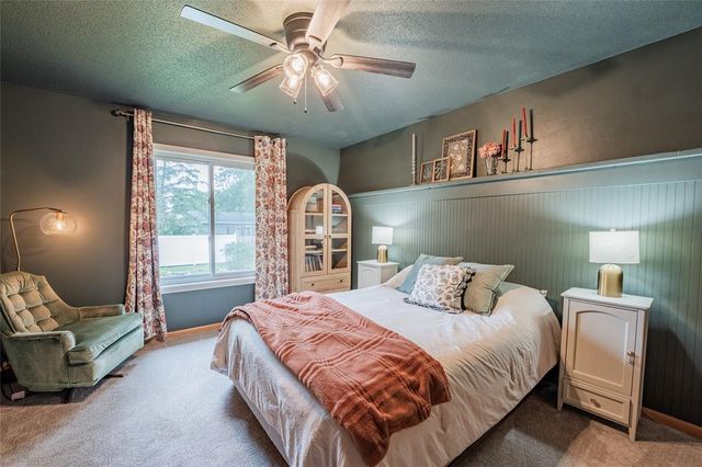 1704 Sierra Drive, Eau Claire, WI 54701