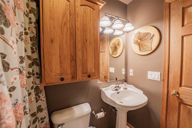 1704 Sierra Drive, Eau Claire, WI 54701