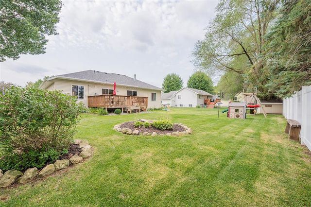 1704 Sierra Drive, Eau Claire, WI 54701