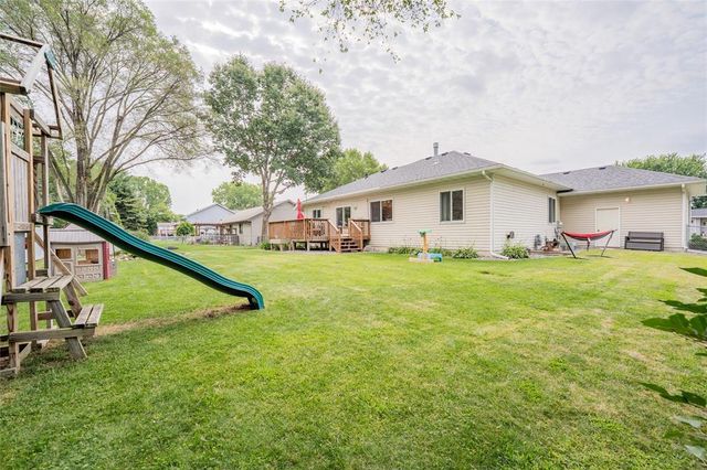 1704 Sierra Drive, Eau Claire, WI 54701
