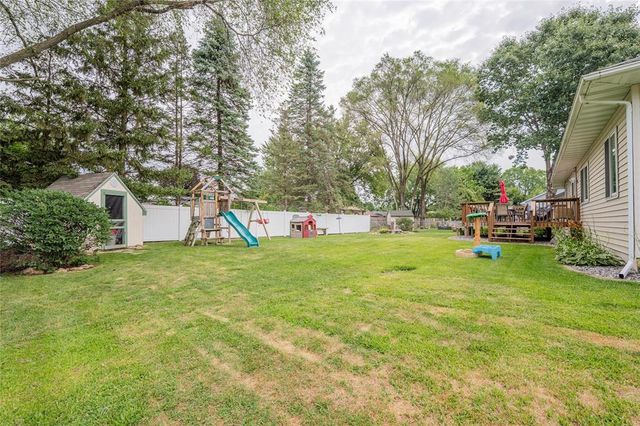 1704 Sierra Drive, Eau Claire, WI 54701