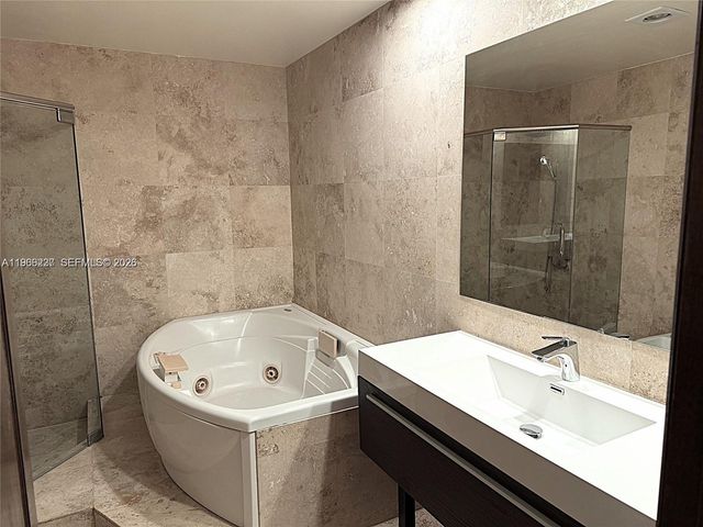 245 Poinciana Dr 505, Sunny Isles Beach, FL 33160