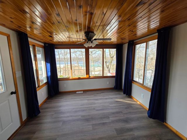 200 N Church St Street, Albany, IL 61230