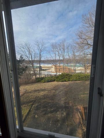 200 N Church St Street, Albany, IL 61230