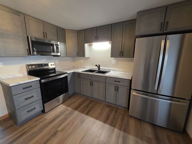 200 N Church St Street, Albany, IL 61230