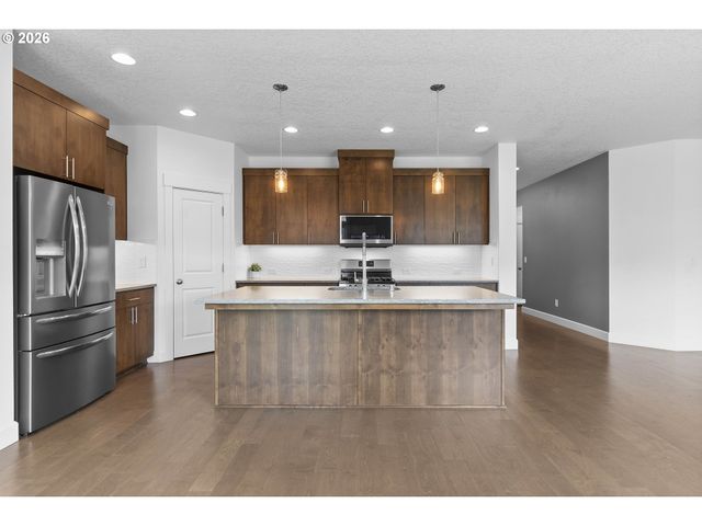 7610 Ne 173RD Pl, Vancouver, WA 98682