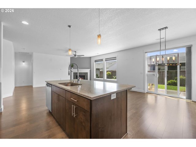 7610 Ne 173RD Pl, Vancouver, WA 98682