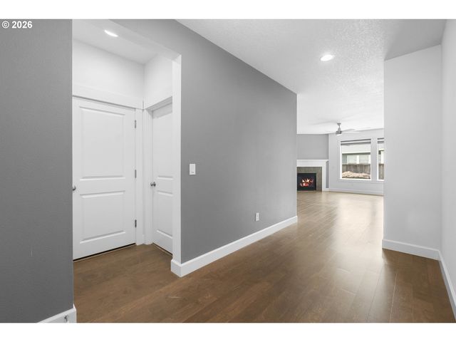 7610 Ne 173RD Pl, Vancouver, WA 98682