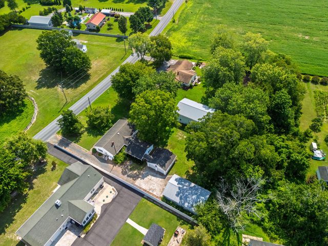 318 DYKES RD, Salisbury, MD 21804