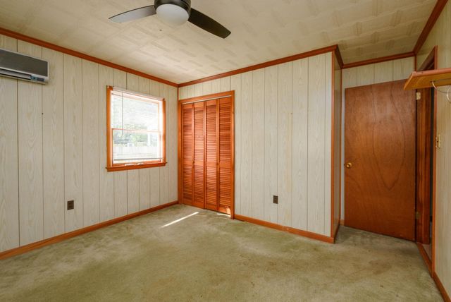 318 DYKES RD, Salisbury, MD 21804