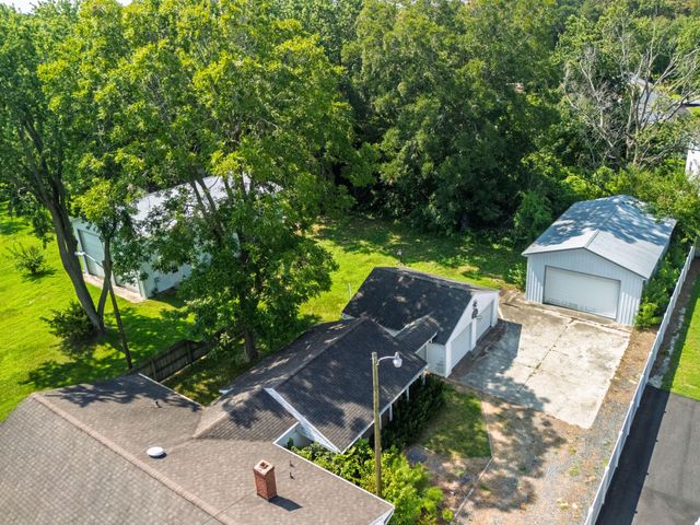 318 DYKES RD, Salisbury, MD 21804