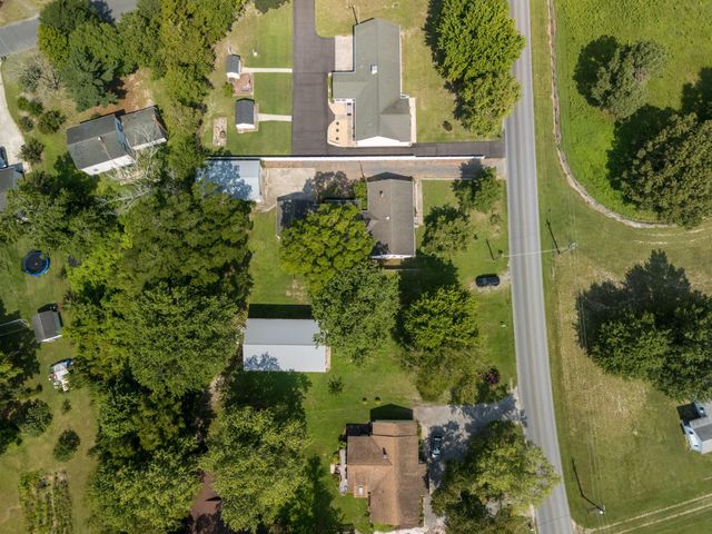 318 DYKES RD, Salisbury, MD 21804