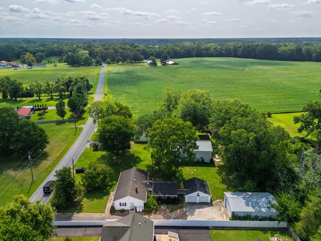 318 DYKES RD, Salisbury, MD 21804