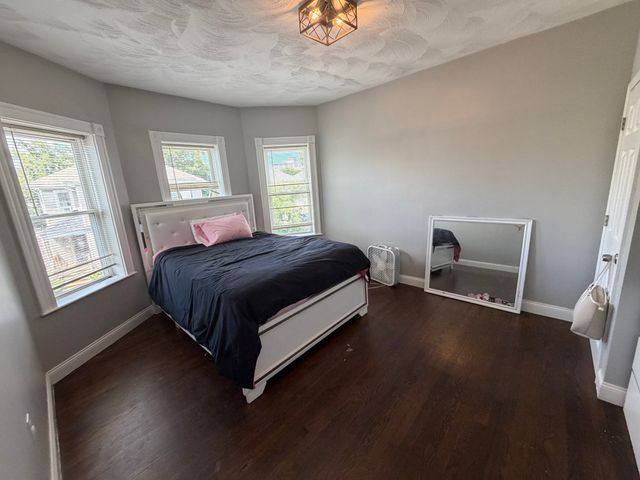 26 Elder St 2, Boston, MA 02125