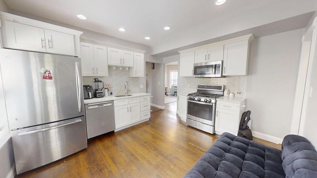 26 Elder St 2, Boston, MA 02125