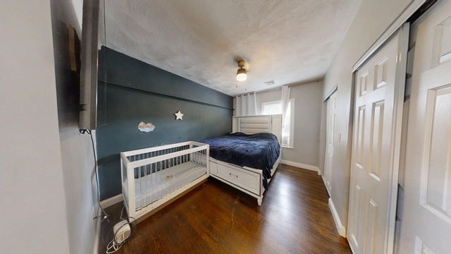 26 Elder St 2, Boston, MA 02125