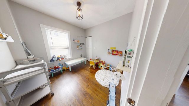 26 Elder St 2, Boston, MA 02125