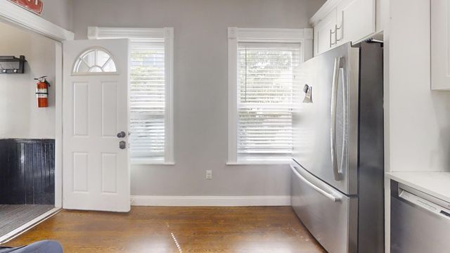 26 Elder St 2, Boston, MA 02125