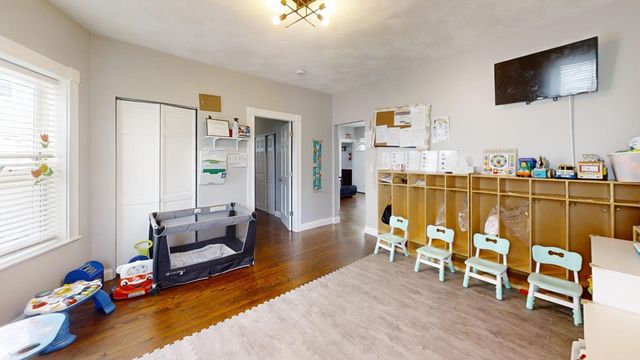 26 Elder St 2, Boston, MA 02125