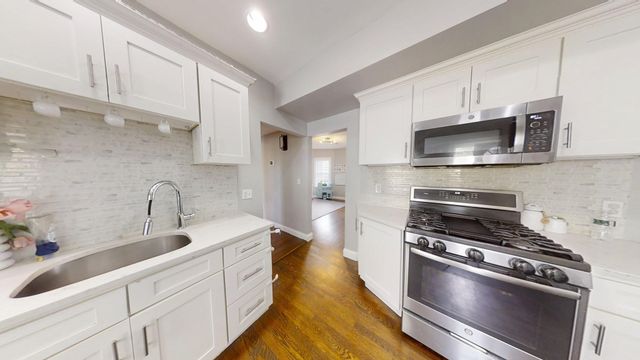 26 Elder St 2, Boston, MA 02125