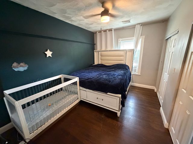 26 Elder St 2, Boston, MA 02125