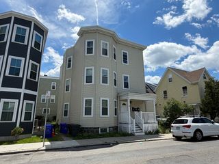 26 Elder St 2, Boston, MA 02125