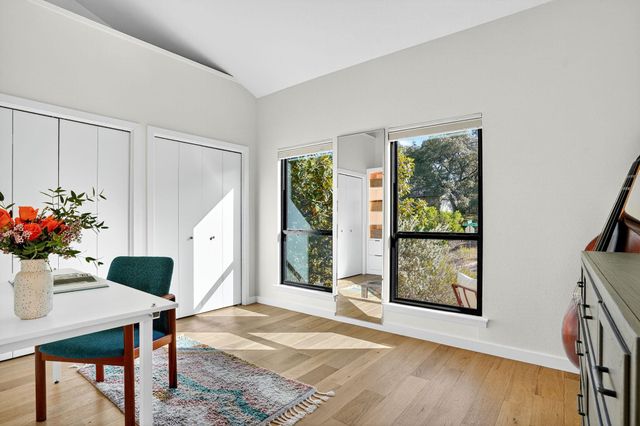 2112 Matterhorn LN, Austin, TX 78704