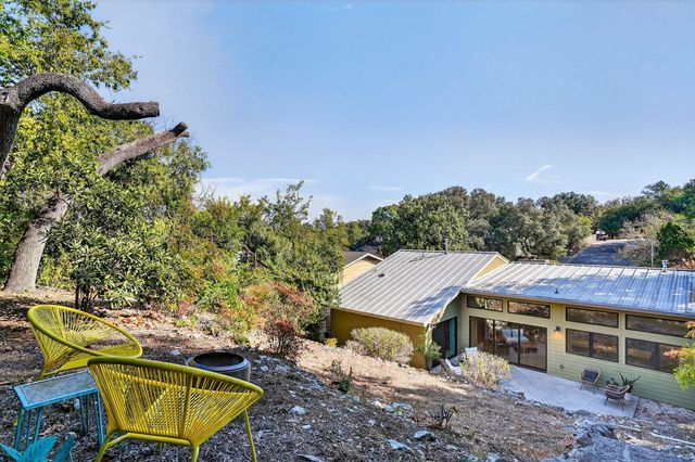 2112 Matterhorn LN, Austin, TX 78704