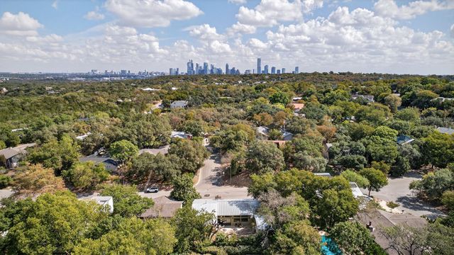 2112 Matterhorn LN, Austin, TX 78704