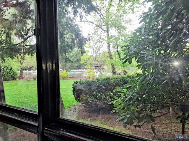 112 Carneer Avenue, Rutherford, NJ 07070