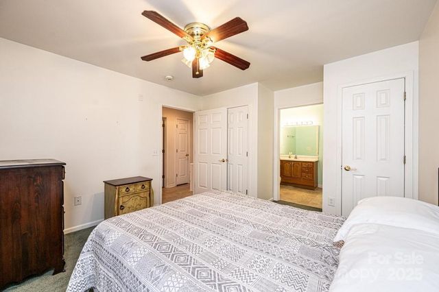 1687 Golden Cedar Lane, Newton, NC 28658