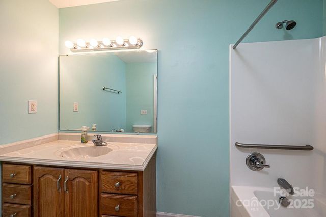 1687 Golden Cedar Lane, Newton, NC 28658