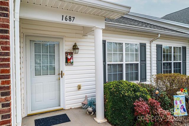 1687 Golden Cedar Lane, Newton, NC 28658