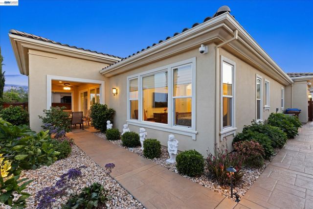 1601 Chianti Ln, Brentwood, CA 94513