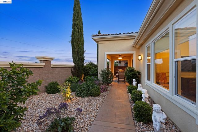 1601 Chianti Ln, Brentwood, CA 94513