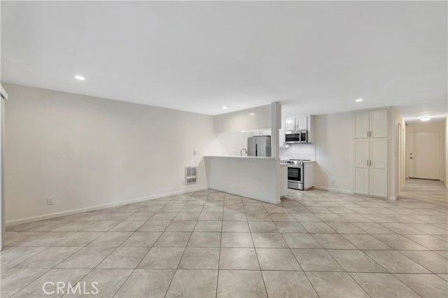 280 Molino 108, Long Beach, CA 90803