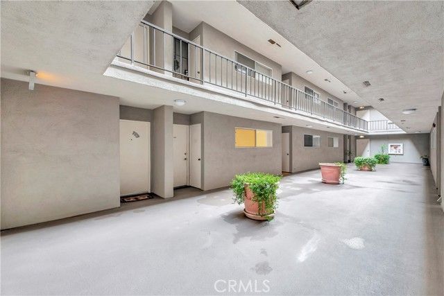 280 Molino 108, Long Beach, CA 90803