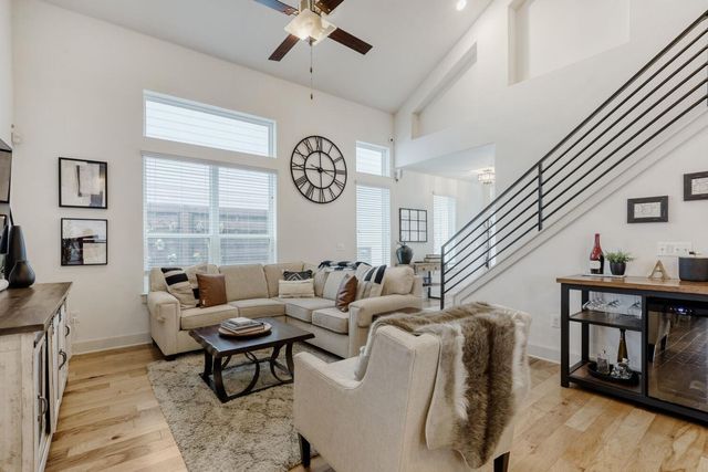 2003 Hermia ST 57, Austin, TX 78741