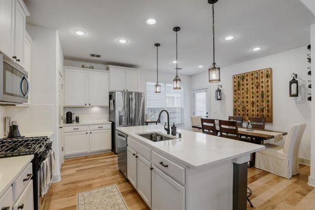 2003 Hermia ST 57, Austin, TX 78741