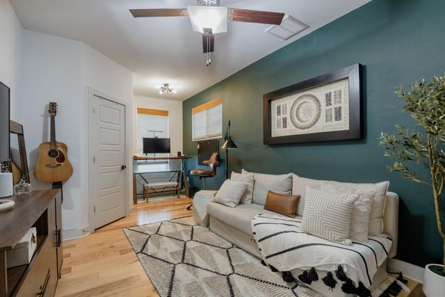 2003 Hermia ST 57, Austin, TX 78741