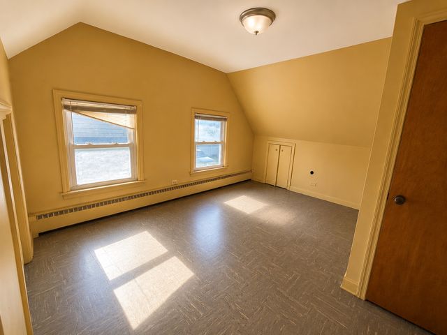 8130 45th Place, Lyons, IL 60534