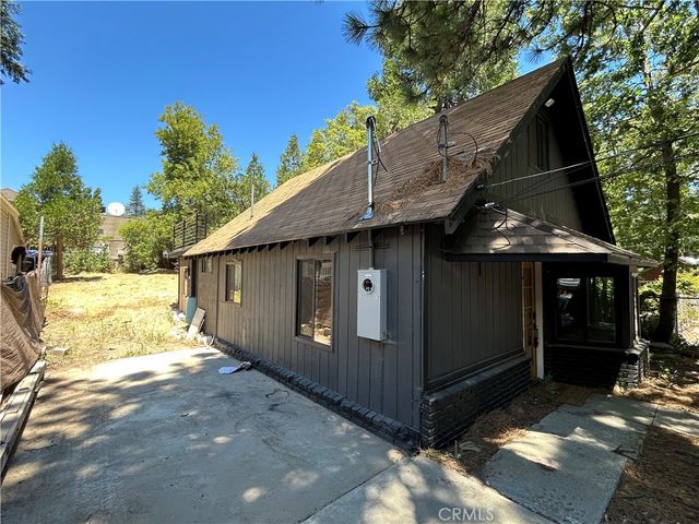 628 Friendly, Crestline, CA 92325