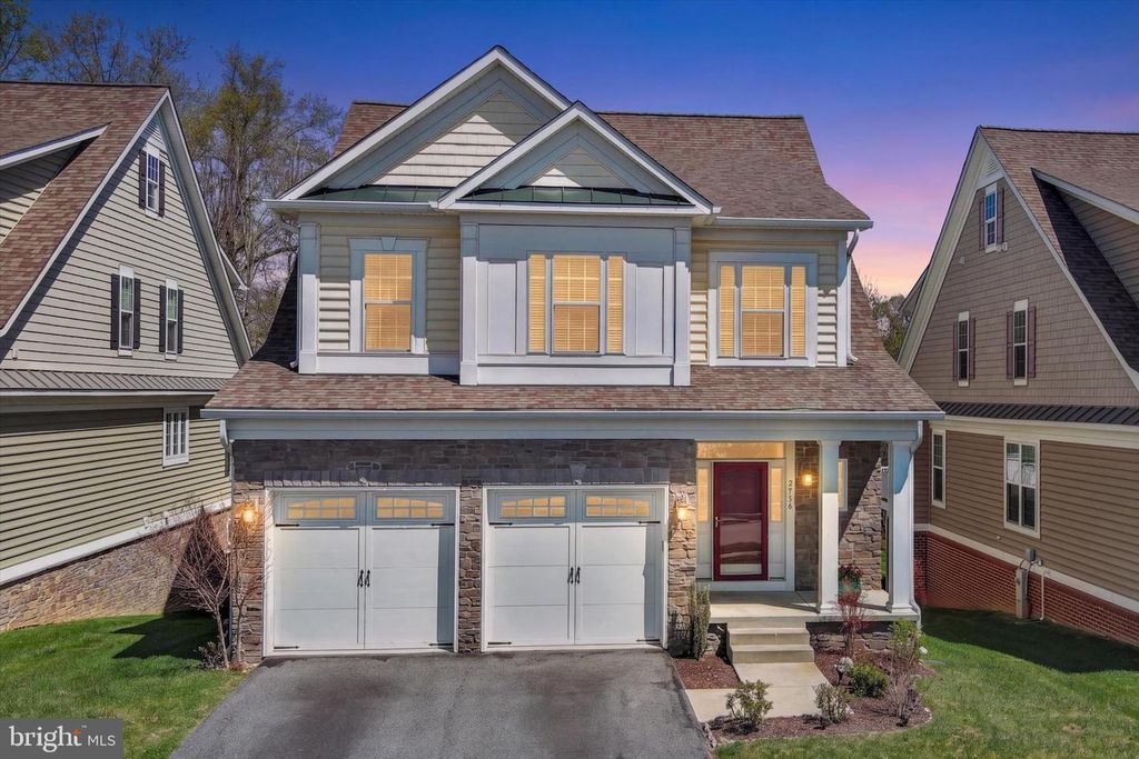 Image 2 of property listing at 2788 CHEEKWOOD CIR, Ellicott City, MD 21042