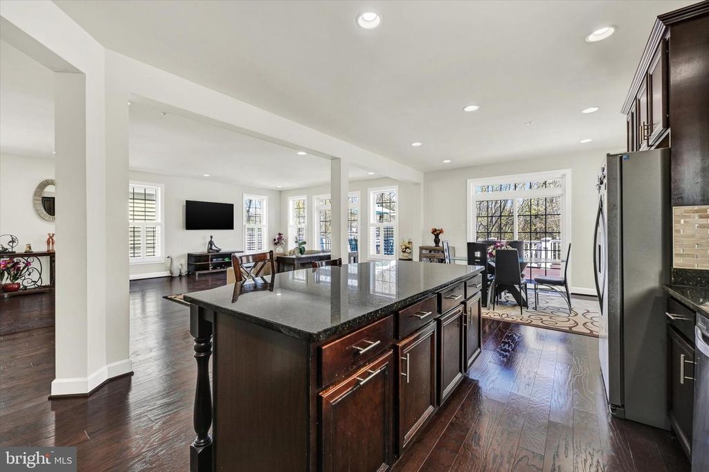 Image 24 of property listing at 2788 CHEEKWOOD CIR, Ellicott City, MD 21042