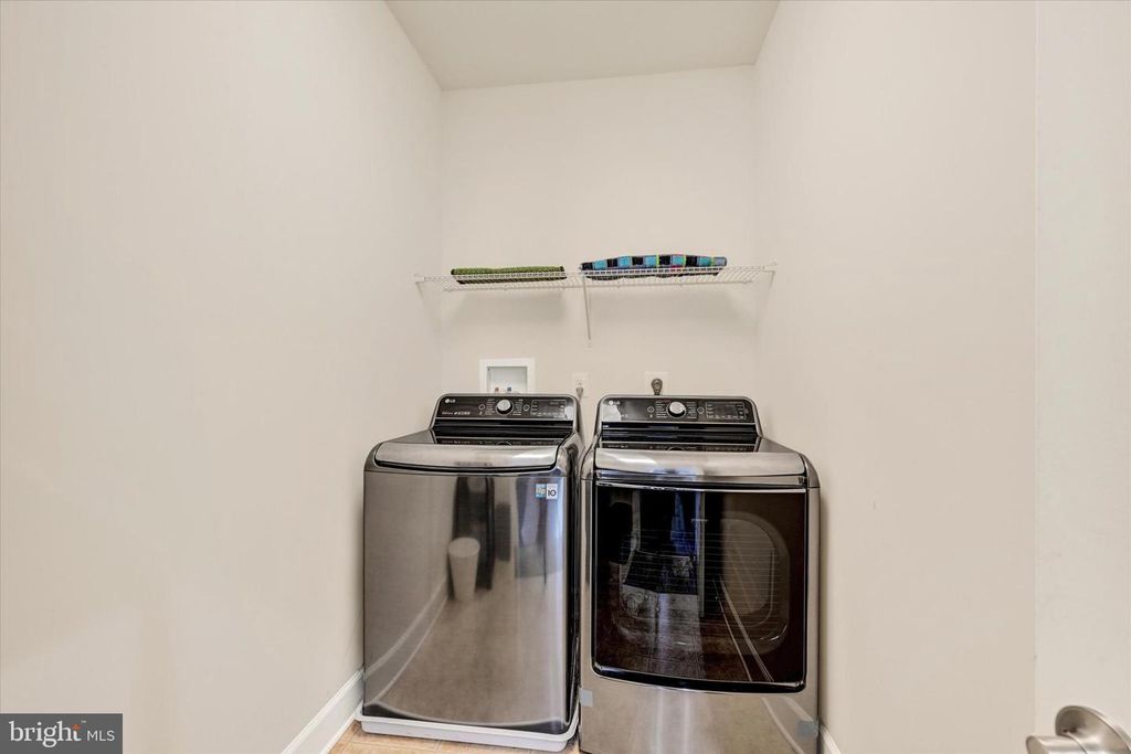 Image 35 of property listing at 2788 CHEEKWOOD CIR, Ellicott City, MD 21042