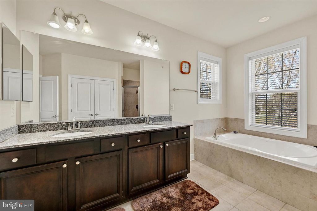 Image 41 of property listing at 2788 CHEEKWOOD CIR, Ellicott City, MD 21042