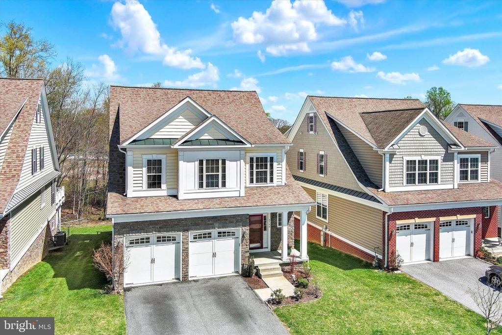 Image 6 of property listing at 2788 CHEEKWOOD CIR, Ellicott City, MD 21042