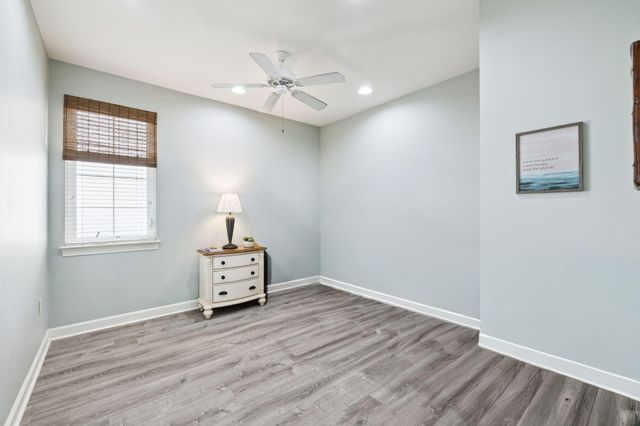 82 S Zander Way, Santa Rosa Beach, FL 32459