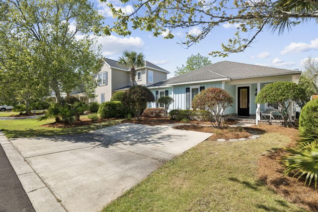 82 S Zander Way, Santa Rosa Beach, FL 32459
